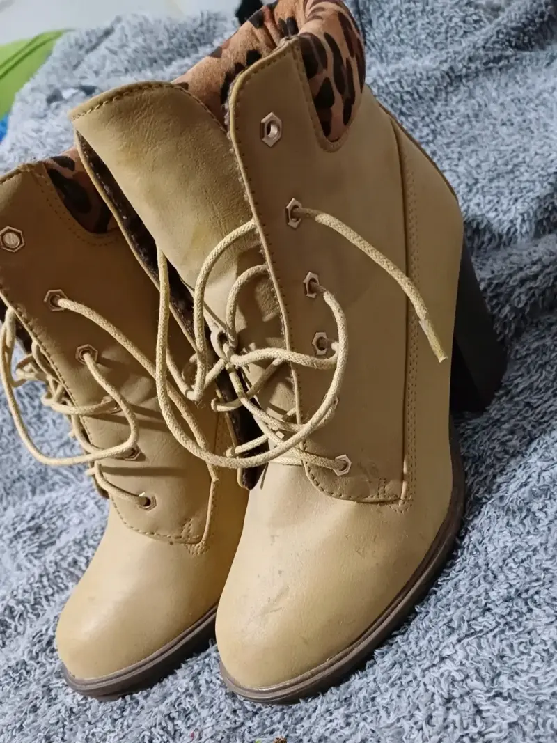 Botines de mujer con tacón y diseño leopardo - 2