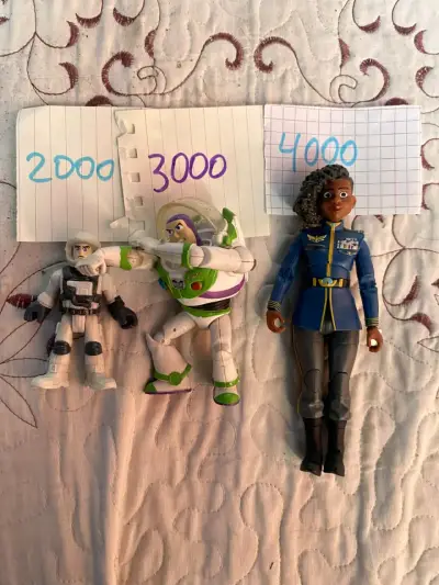 Lote de figuras de acción de superhéroes - miniatura 4