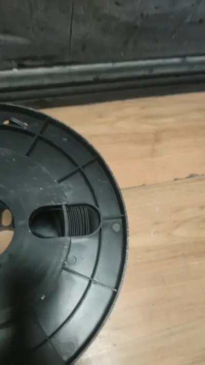 Cable eléctrico negro en carrete - miniatura 2