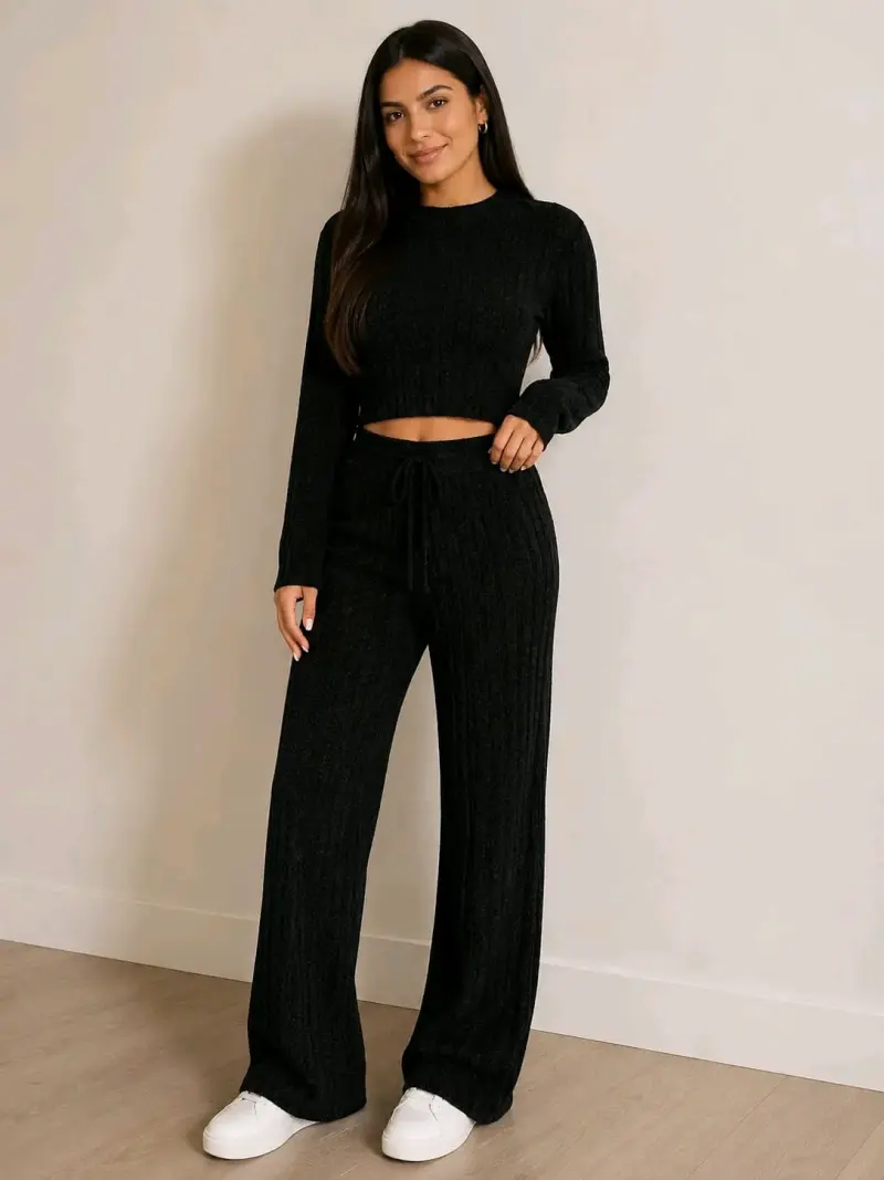 Conjunto de chenille negro para mujer