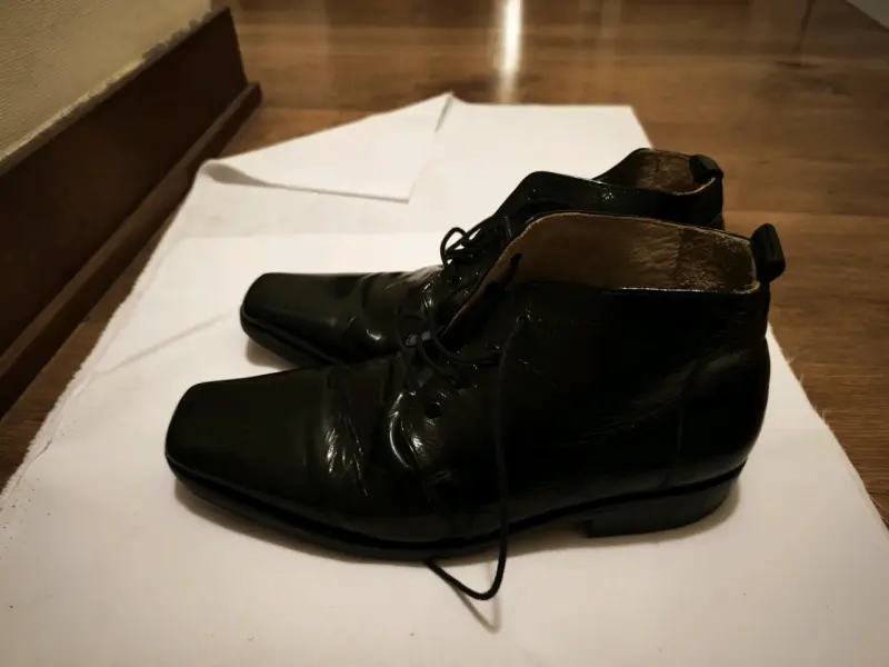 Zapatos de vestir negros de cuero para hombre