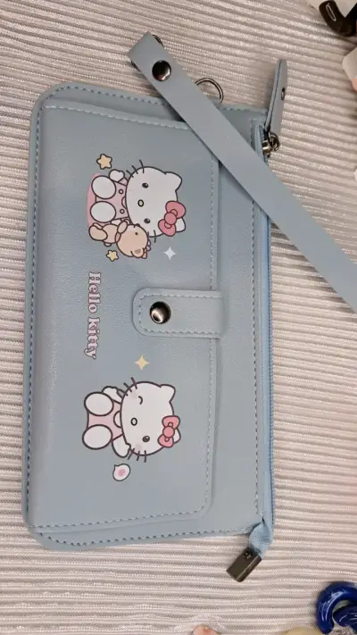 Cartera Hello Kitty azul con correa - miniatura 1