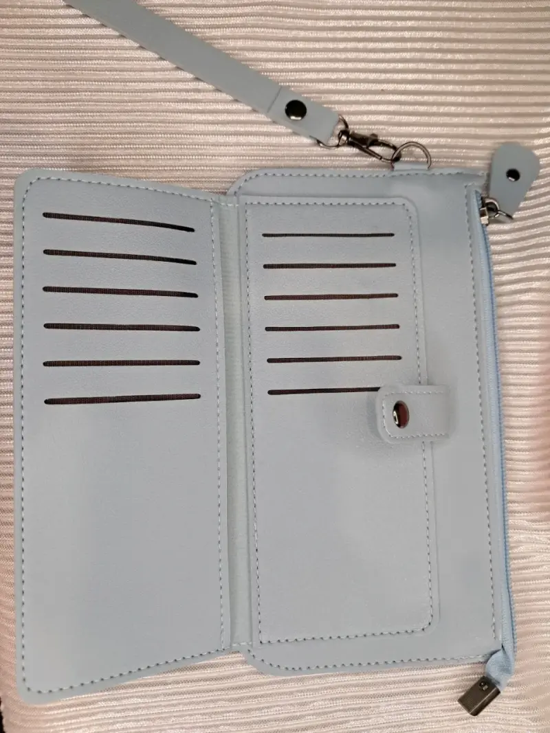 Cartera Hello Kitty azul con correa - 4