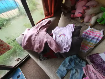 Lote de ropa para bebé niña de varias piezas - miniatura 2