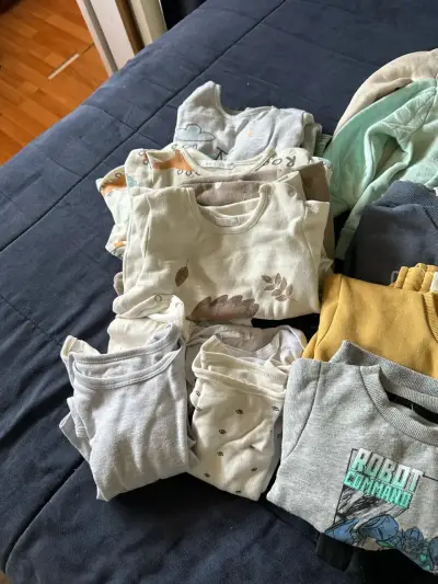 Lote de ropa infantil para niños talla 24 meses - miniatura 5