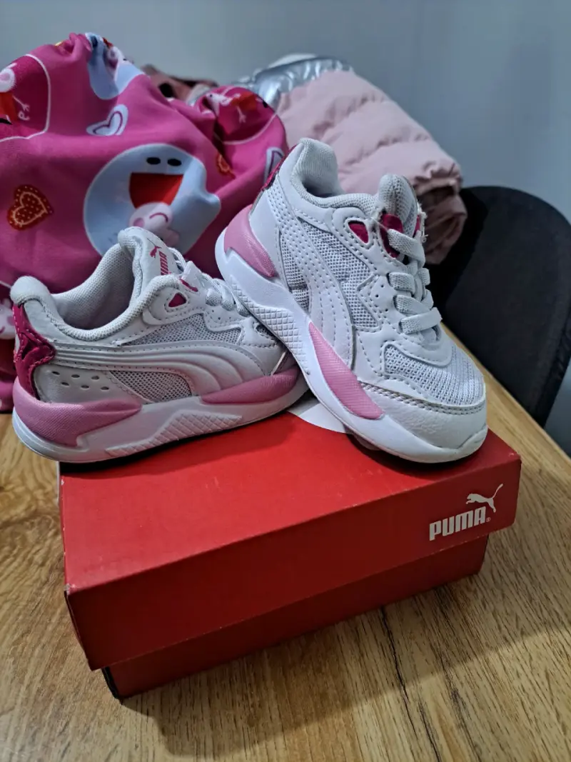 Zapatillas rosadas para niños Colloky