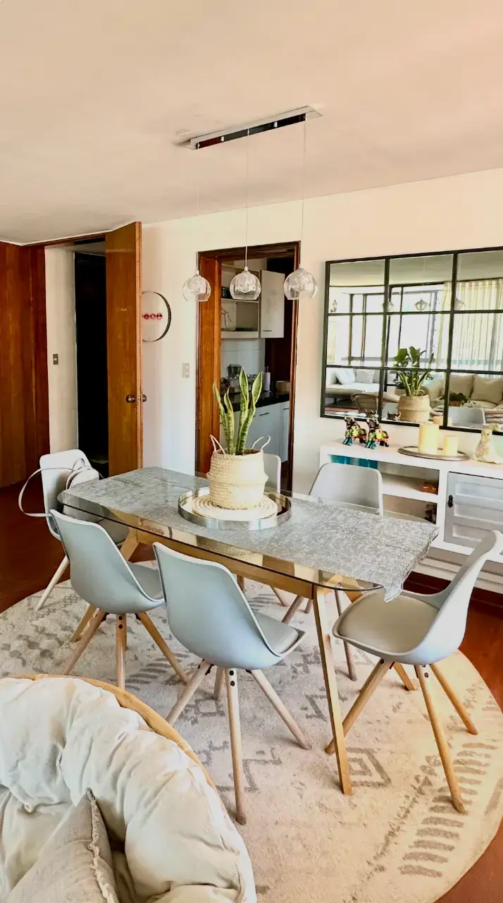 Mesa de comedor Homy – Cubierta de vidrio - 1