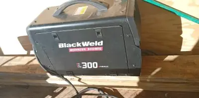 Soldadora BlackWeld Monster 300 MIG TIG MMA - miniatura 2