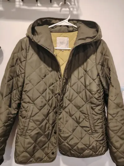 Chaqueta acolchada verde con capucha Trafaluc - miniatura 2