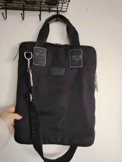 Bolso de cuero negro Basement elegante - miniatura 2