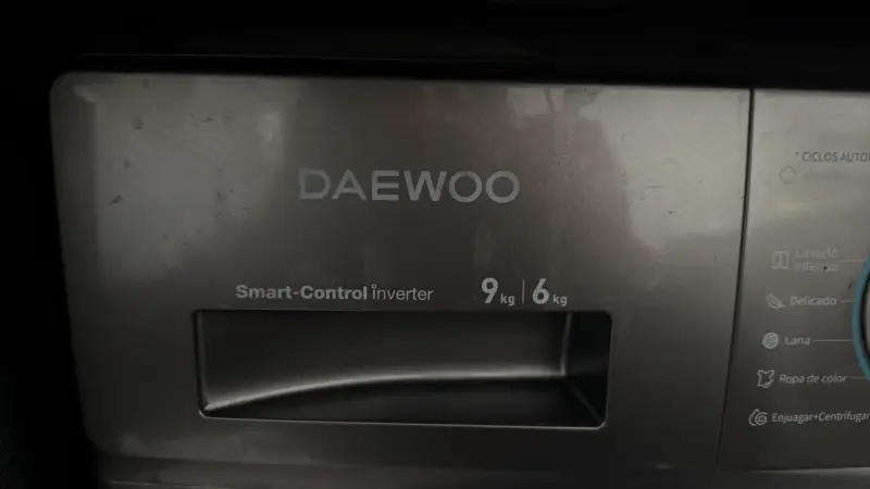 Lavadora secadora Daewoo 9kg Inverter - 2