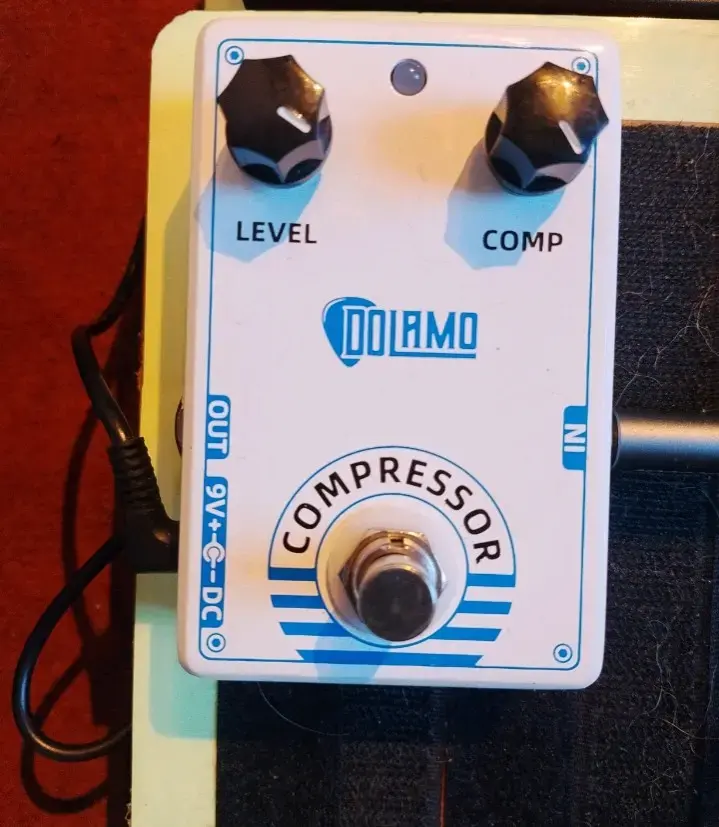 Pedal de compresión para guitarra Dolamo
