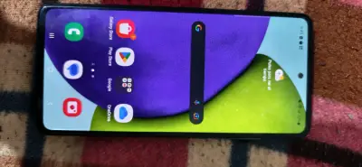 Smartphone Samsung Galaxy A52 con cámara cuádruple - miniatura 2