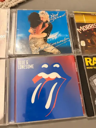 Colección de CDs de música rock y pop - miniatura 3