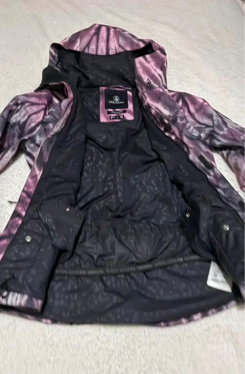 Chaqueta impermeable Volcom con capucha - 2