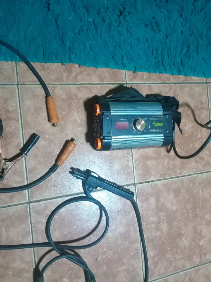 Soldadora portátil Gladiator Pro Compact - 5
