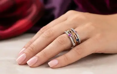 Anillo Ancho Entrelazado de Plata 925 y Circonitas - miniatura 2