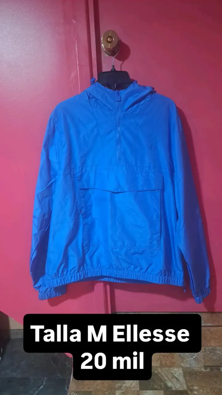 Cortaviento azul Ellesse talla M