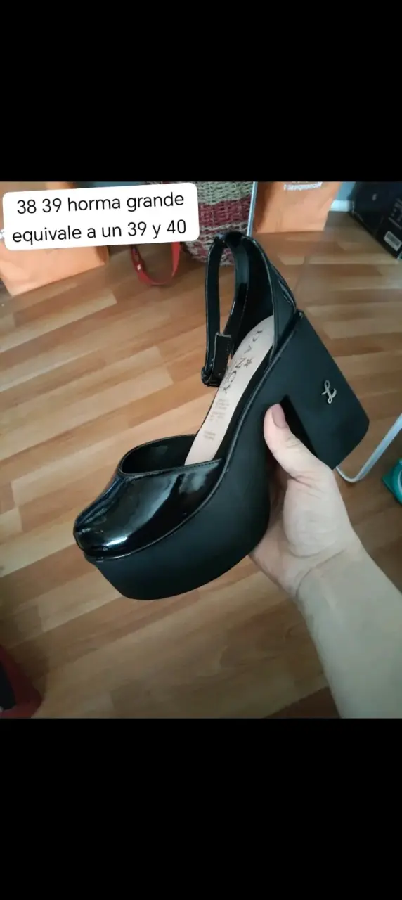 Zapatos de plataforma negros talla 38-39