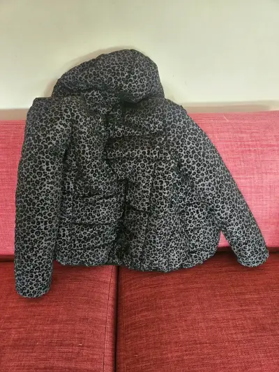 Chaqueta de invierno con estampado de leopardo para mujer - miniatura 2