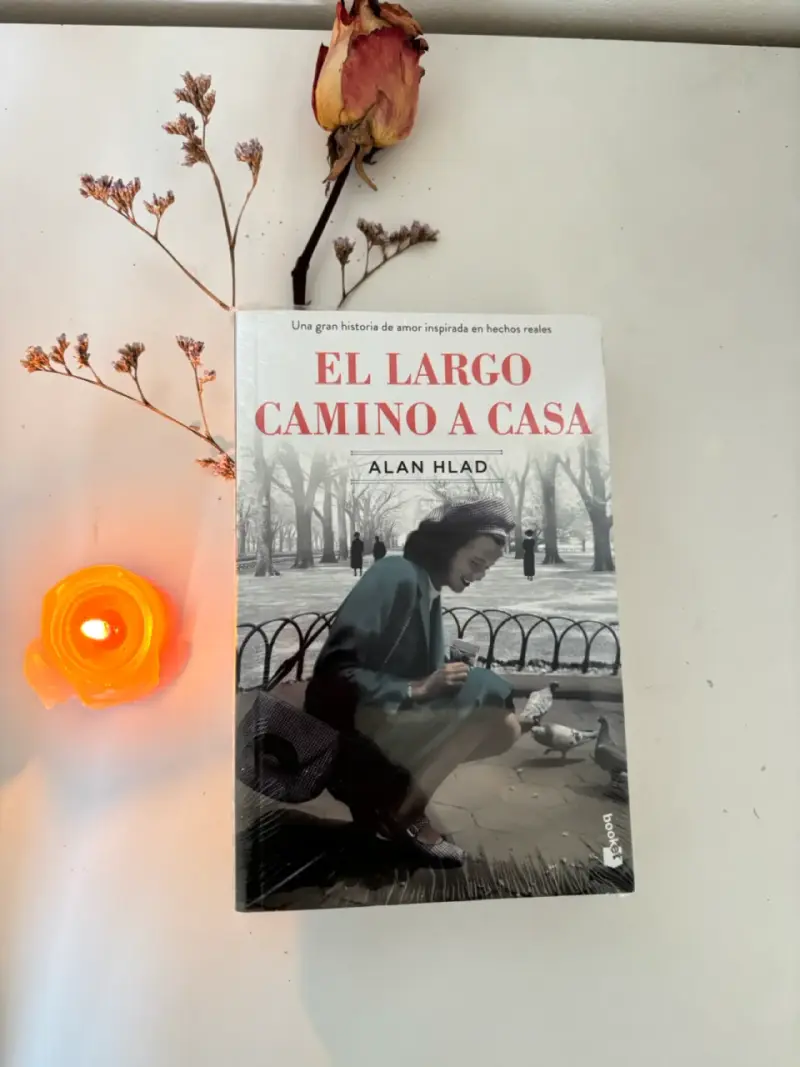 Libro 'El Largo Camino a Casa' de Alan Hlad