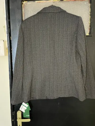 Blazer de mujer Mehta con detalles plateados - miniatura 3
