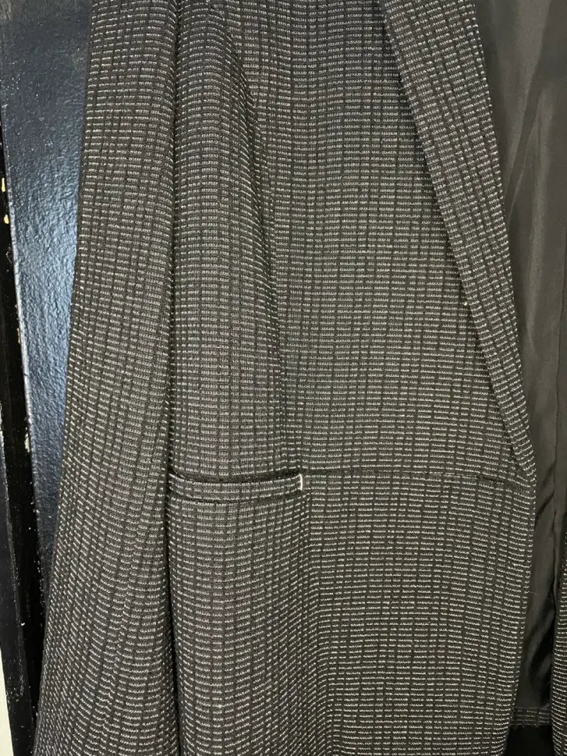 Blazer de mujer Mehta con detalles plateados - 4