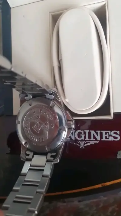 Reloj Longines de acero inoxidable en caja original - miniatura 2