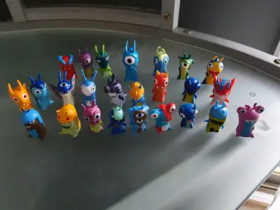 Set de figuras de  Bajo terra/Slugterra. - miniatura 2
