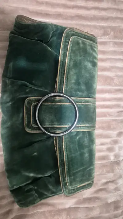 Bolso de cuero dorado BCBG Max Azria - miniatura 4