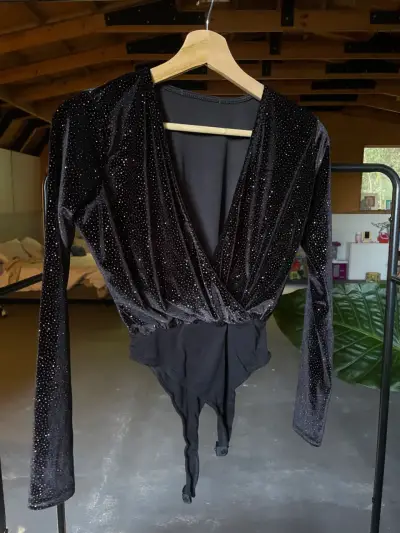 Body Missguided terciopelo negro y brillos tornaso - miniatura 1