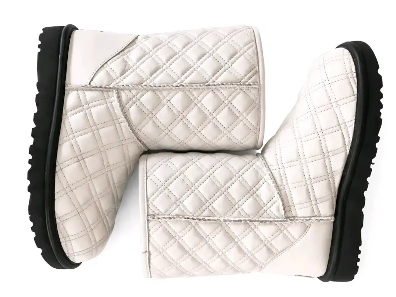 BOTAS UGG RARE ‼️ ORIGINALES NUEVAS - 2