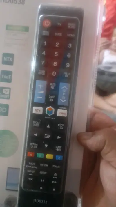 Control remoto universal para TV HD0537 - miniatura 2