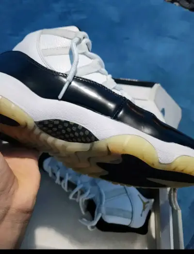 Zapatillas Air Jordan retro 11 - miniatura 3