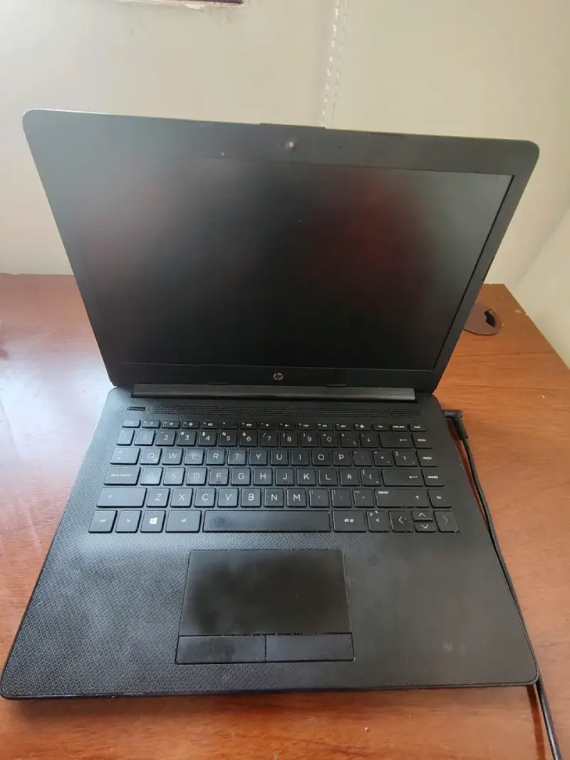 Notebook HP 14 pulgadas en buen estado - 1