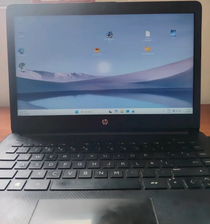 Notebook HP 14 pulgadas en buen estado - 3