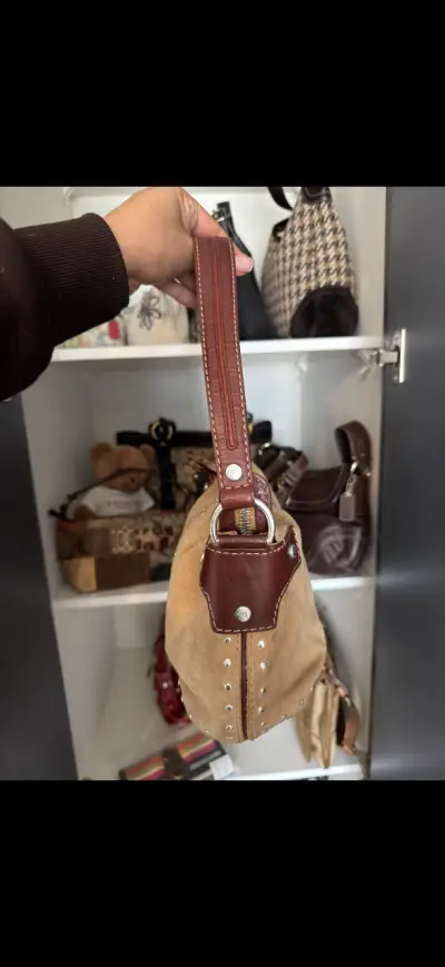 Cartera de cuero Michael Kors modelo Astor vintage - miniatura 4