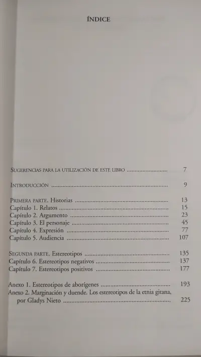 'Historias y Estereotipos' de Robyn Quin y Ba - miniatura 2