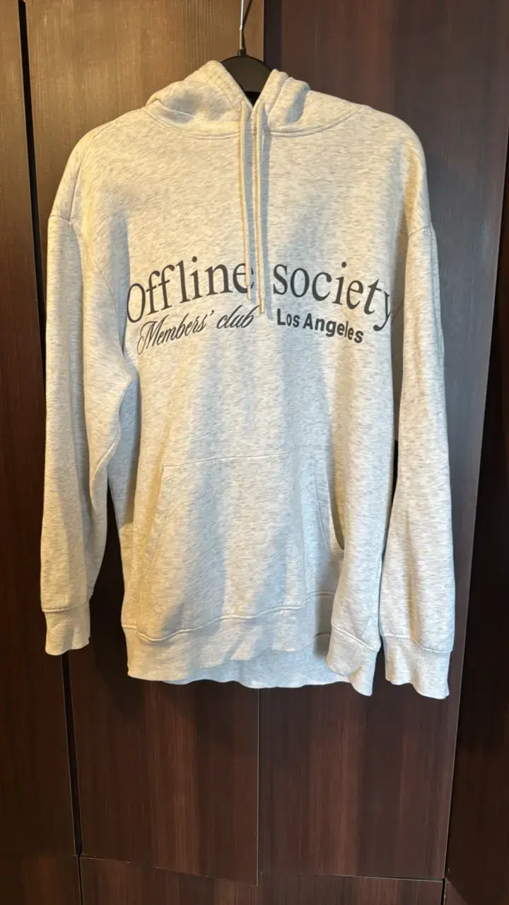 Polerón gris con capucha 'Offline Society' - 1