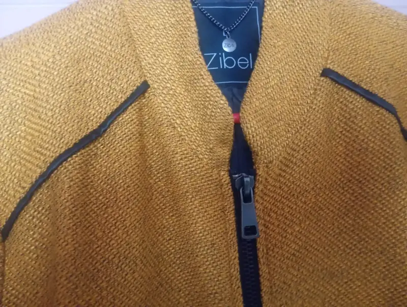 Chaqueta de punto mostaza con cierre Zibel - 1