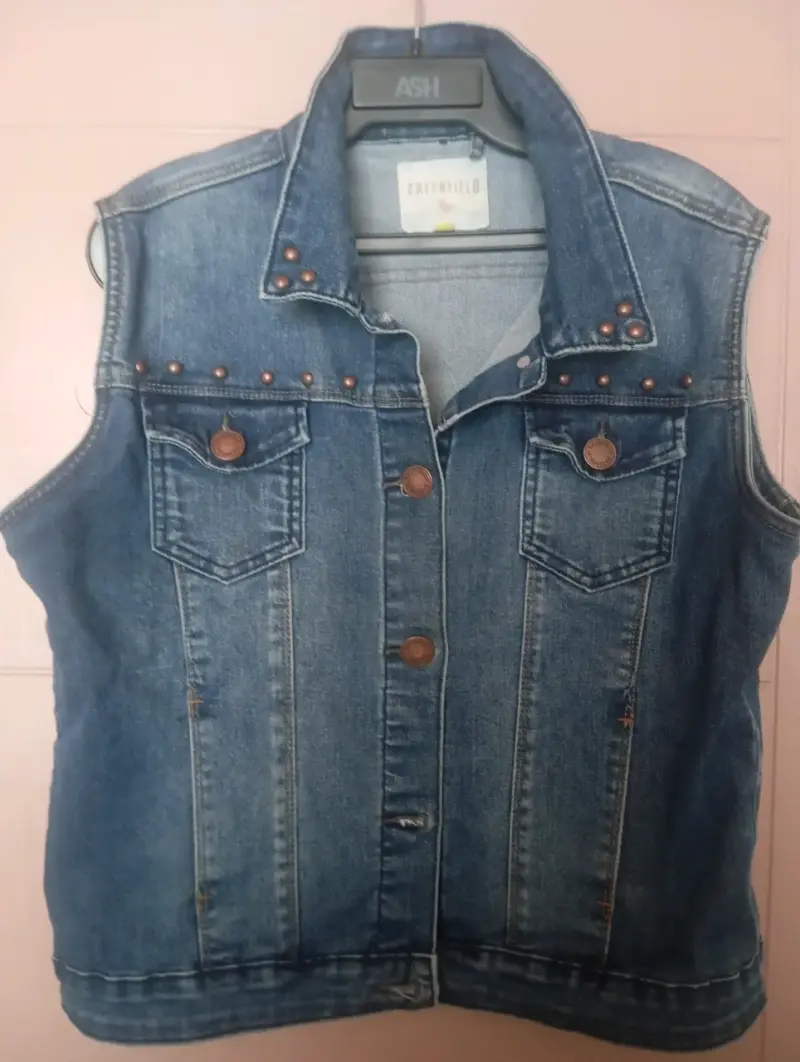 Chaqueta de mezclilla sin mangas - 2