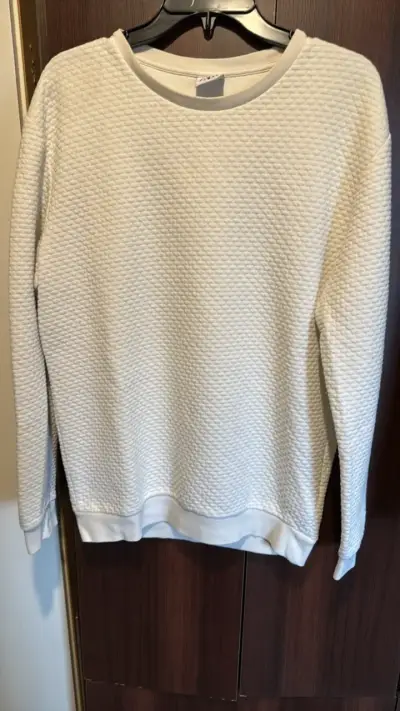 Polerón blanco texturizado para mujer - miniatura 1