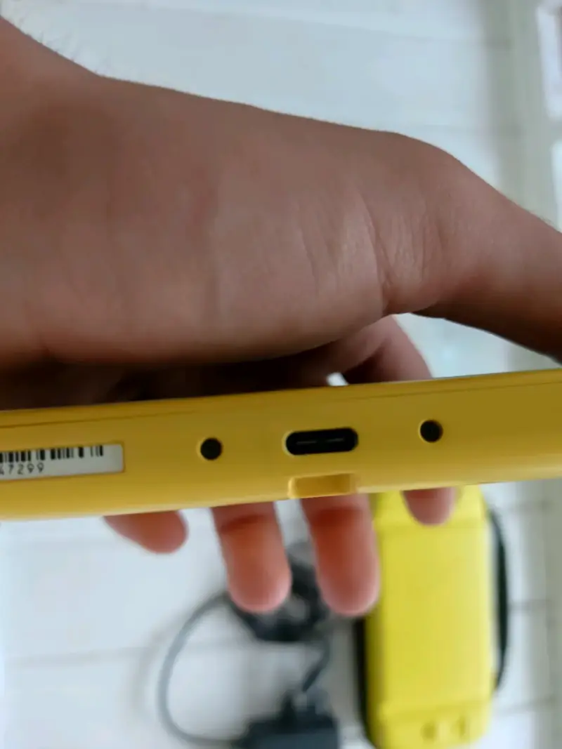 Nintendo switch lite amarilla - 5