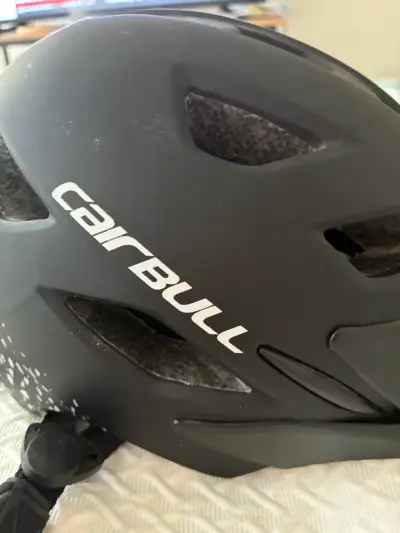 Casco de bicicleta Carbull negro con diseño - miniatura 3