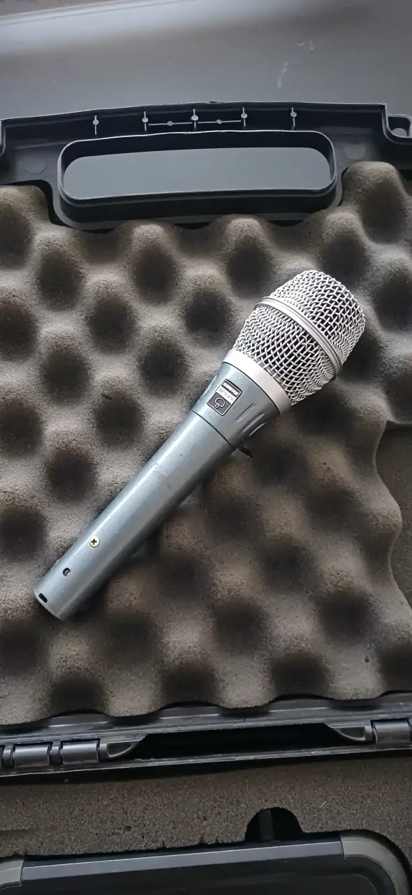 Micrófono Shure Beta 87A de condensador - 2