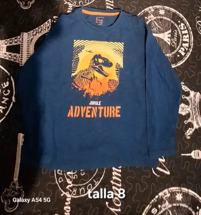 Polera manga larga infantil con diseño de dinosaurio - miniatura 2