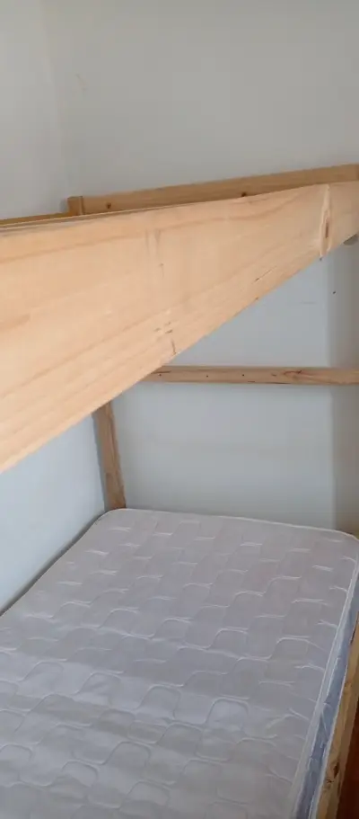 Camarote de madera con colchón incluido - miniatura 4