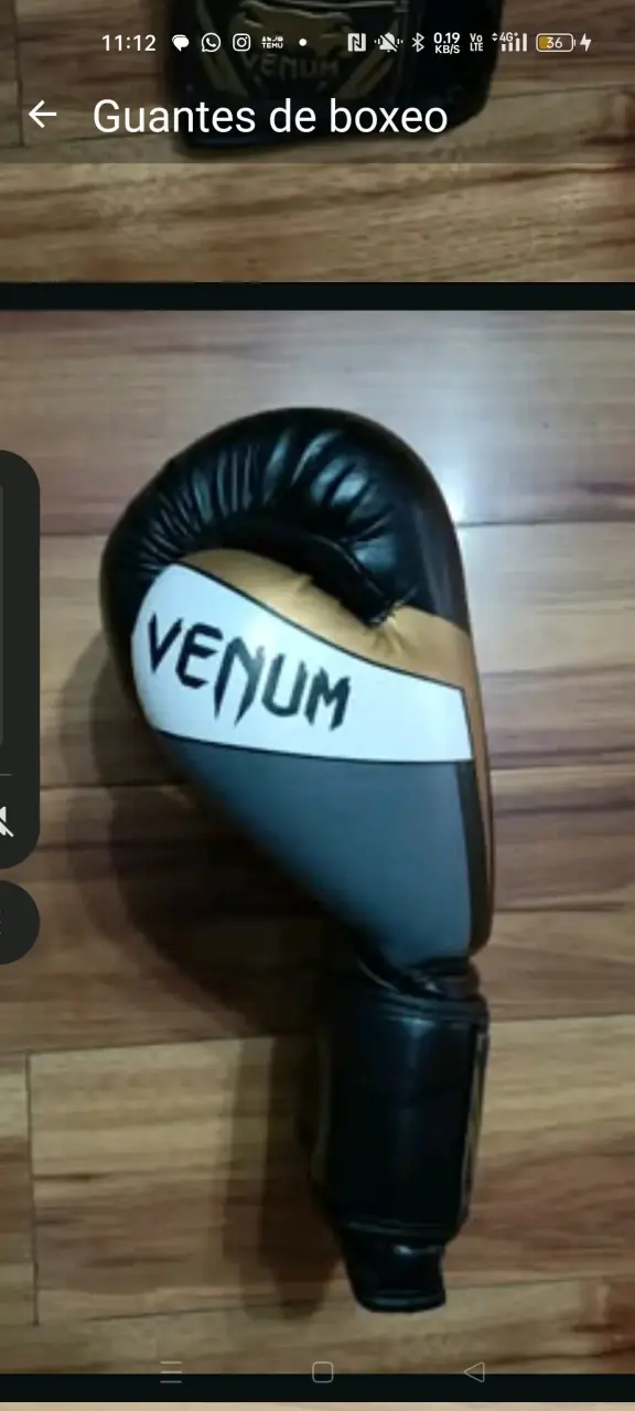Guantes de Boxeo Venum Elite Negros y Dorados - 3