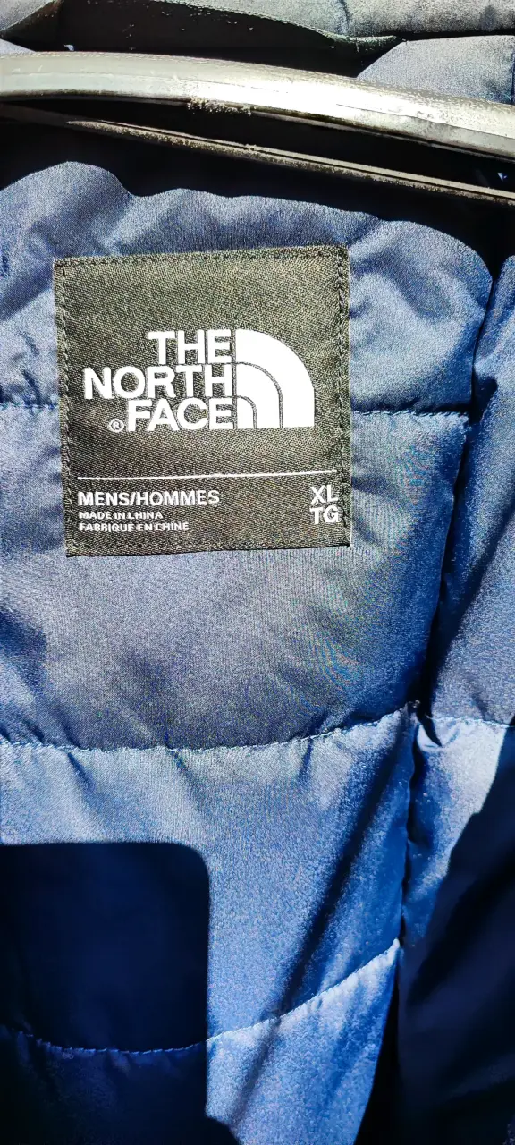 Chaqueta impermeable The North Face negra - 2