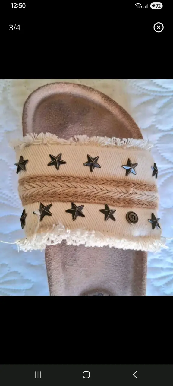 Sandalias de plataforma con estrellas decorativas - 3